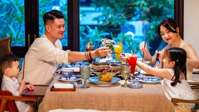 나무 쟁반에 담겨 나오는 베트남 쌀밥을 통해 '맛의 여정'으로 베트남 중부의 정취를 경험해 보세요.