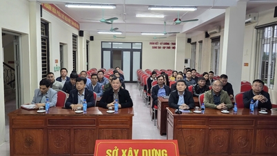 Das Bauamt von Thanh Hoa organisierte eine Schulungskonferenz über Managementinformationssysteme für die Fahrerausbildung und -überwachung sowie ein Zertifikat zur Wissenserweiterung im Straßenverkehrsrecht.