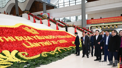 [Photo] Le Premier ministre Pham Minh Chinh inspecte les préparatifs du 11e Congrès national d'émulation.
