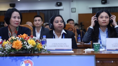 Los representantes de la FIFA valoran altamente la visión estratégica del fútbol vietnamita.