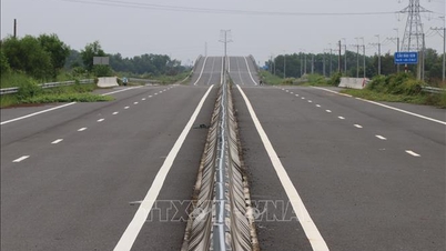 Accord conclu sur le plan d'investissement pour l'autoroute Noi Bai - Bac Ninh - Pha Lai.