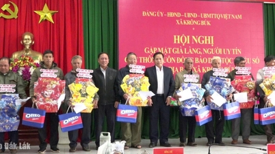 Xã Krông Búk gặp mặt già làng, người uy tín