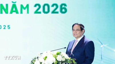 Statsminister: Petrovietnam implementerer seks banebrytende initiativer, som bidrar til tosifret vekst landsdekkende.