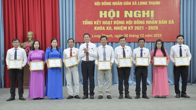 Le Conseil populaire de la commune de Long Thanh a tenu sa réunion annuelle ordinaire et a examiné son mandat.