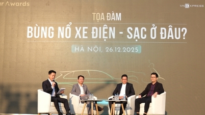 전기차 붐: 친환경 전환 가속화를 위한 충전 인프라 구축 완료.