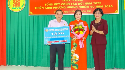 Hội Nạn nhân chất độc da cam/Dioxin TP Cần Thơ 8 năm liên tục nhận Cờ “Đơn vị dẫn đầu phong trào thi đua”