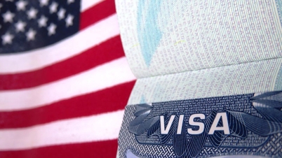 Les États-Unis examinent les comptes de médias sociaux des demandeurs de visa, et voici un point à retenir.