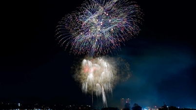 In Hai Phong findet ein Feuerwerk statt, um das neue Jahr 2026 und den Vorabend des chinesischen Neujahrsfestes im Jahr des Pferdes zu begrüßen.