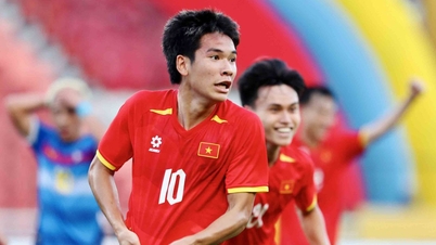 2026년 아시안게임에 U21 대표팀을 파견하는 것은 베트남 축구 연맹(VFF)의 올바른 전략이다.