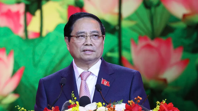 Le Premier ministre Pham Minh Chinh : L’émulation doit être liée à « trois vérités » : des personnes réelles, un travail réel, des résultats réels.