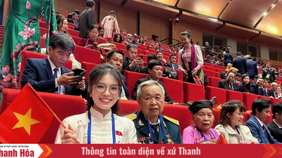 Menyebarkan aspirasi belia Thanh Hoa di Kongres Emulasi Kebangsaan ke-11.