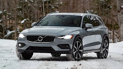 Volvo V60 Cross Country, yang dijual dengan harga hampir 3 bilion VND di Vietnam, telah dihentikan pengeluarannya di AS.