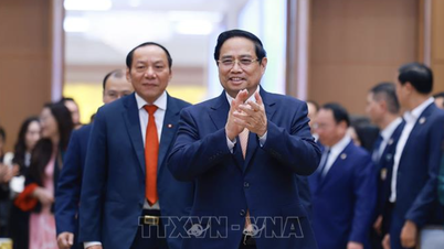 Membina rakyat Vietnam yang serba boleh dan persekitaran budaya yang berperikemanusiaan, bertamadun dan moden.
