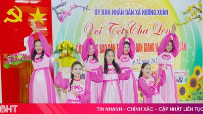 Bản Giàng 2 گاؤں میں Chứt نسلی لوگ چا لینگ نیا سال خوشی سے منا رہے ہیں۔