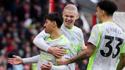 Man City tymczasowo objął prowadzenie w Premier League po dramatycznym zwycięstwie nad Nottingham.