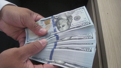 金だけでなく米ドル価格も急上昇