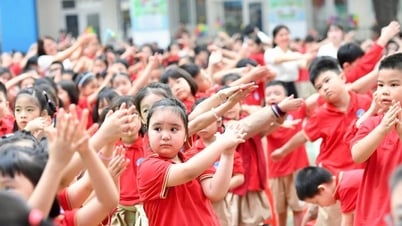 Sở GD&ĐT Hà Nội yêu cầu các trường báo cáo khó khăn khi triển khai quy định mới về dạy, học thêm