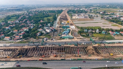 ការទម្លុះចរាចរណ៍ធ្វើឱ្យទីក្រុងរមណីយដ្ឋានរបស់ក្រុមហ៊ុន Sun Group នៅហាណាម