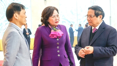 ផ្តោតលើកត្តាជំរុញកំណើន