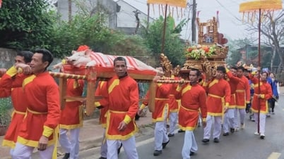 ពិធីបុណ្យផ្ទះសហគមន៍ Tan Tien (ឃុំ Don Dac, Ba Che)