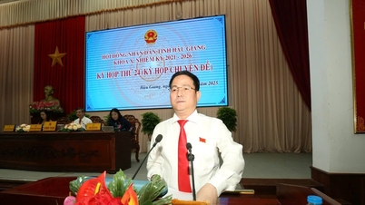 Ông Trần Văn Huyến được bầu làm Chủ tịch UBND tỉnh Hậu Giang