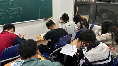 The tutoring market is bustling, many facilities refuse to accept more students.