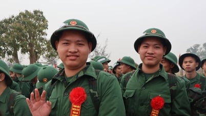 Hai cặp thanh niên song sinh ở Hải Dương cùng đi lên đường nhập ngũ