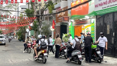 Activities of tutoring centers before 'G hour' Circular 29 takes effect