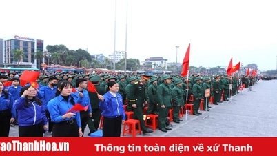 [Cập nhật] - Xúc động lễ giao nhận quân tại các địa phương