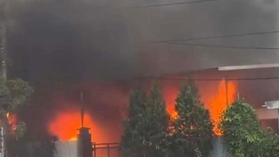 Major fire at shoe sole manufacturing company in industrial park in Nam Dinh
