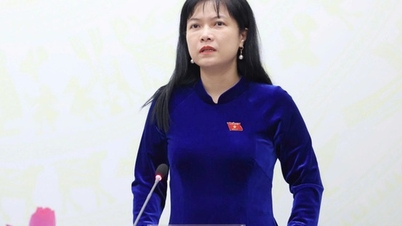 국회의 "수석에서 차관까지" 공무원은 동원된 것이 아니라 자발적으로 활동합니다.