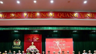26 lãnh đạo cấp phòng công an nghỉ hưu trước tuổi