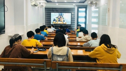 Giáo viên dạy thêm online có phải đăng ký kinh doanh?
