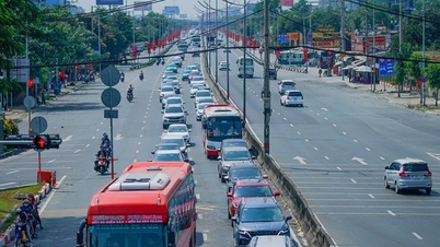 Des images contrastées à la porte ouest de Ho Chi Minh-Ville