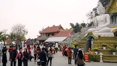 Die Touristenattraktionen von Thanh Hoa begrüßen während des Tet-Festes mehr als eine halbe Million Besucher