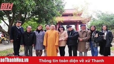 មុខនិទាឃរដូវនៅក្នុងកំណាព្យ Thanh Hoa