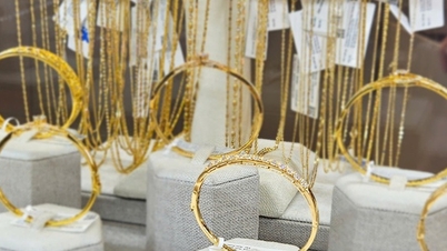 Los precios de los lingotes de oro y los anillos de oro de SJC volvieron a encaminarse hacia máximos históricos en la mañana del 20 de febrero.