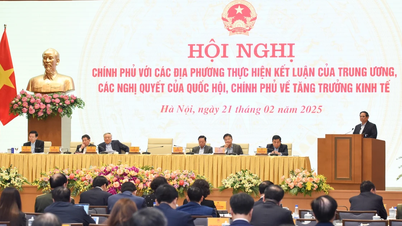 [Ảnh] Thủ tướng Phạm Minh Chính chủ trì Hội nghị Chính phủ với các địa phương về tăng trưởng kinh tế