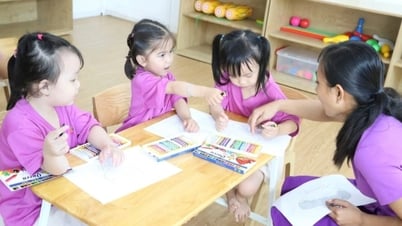 ฮานอยพิจารณาสนับสนุนเงินทุนเพื่อนำระบบโบนัสไปใช้กับครู