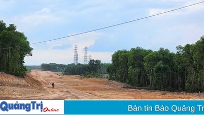 ចាប់ផ្តើមគម្រោងផ្លូវ Hung Vuong តភ្ជាប់ច្រករបៀងសេដ្ឋកិច្ចខាងកើតឡើងវិញ
