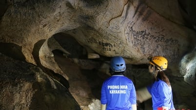Phong Nha - Ke Bang의 Bi Ky 동굴에 있는 97개의 신비한 고대 문자