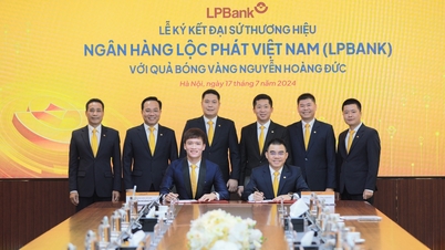 Golden Ball Hoang Duc ត្រូវបានជ្រើសរើសជាឯកអគ្គរដ្ឋទូតម៉ាកយីហោ Loc Phat Bank Vietnam (LPBank)។