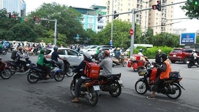 How do technology car companies handle drivers who violate traffic laws?