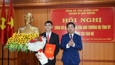 សេចក្តី​ប្រកាស​សេចក្តី​សម្រេច​ផ្ទេរ​សមមិត្ត Cao Thanh Hai ទៅ​កាន់​តំណែង​លេខា​គណៈកម្មាធិការ​បក្ស​ស្រុក Duy Xuyen