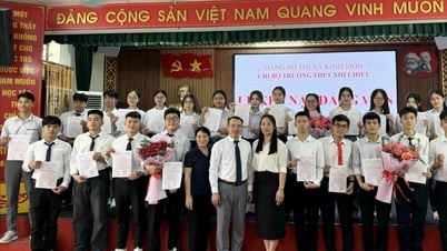 Vào Đảng khi là học sinh, nay ‘nảy mầm, kết trái’