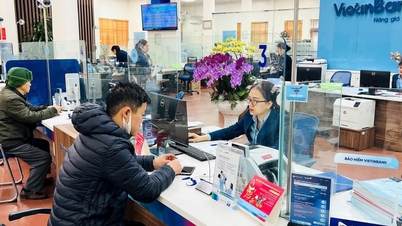 Un cliente de Hai Duong hizo un depósito "afortunado" de 68 mil millones de VND el primer día de primavera.