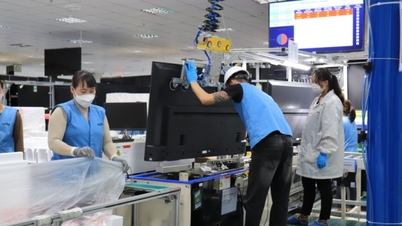 企業は生産ペースを回復