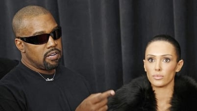 Kanye West សរសេរសៀវភៅអំពីការសម្តែងអាក្រាតកាយរបស់ប្រពន្ធគាត់នៅ Grammy?