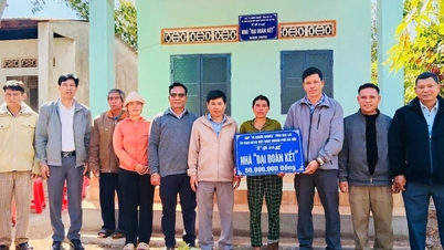 गरीब परिवारों को आगे बढ़ने के लिए विश्वास और प्रेरणा देना