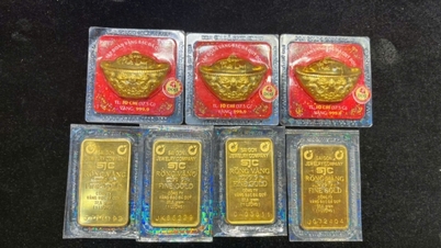 Gold price today on God of Wealth day: Crashing